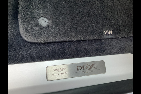 Aston Martin Dbx 4.0 V8 360° Memory Stoelverw/koeling Sfeerverl Pano Lightning Silver