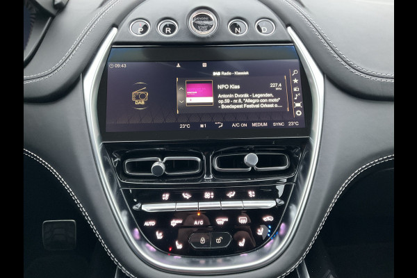 Aston Martin Dbx 4.0 V8 360° Memory Stoelverw/koeling Sfeerverl Pano Lightning Silver