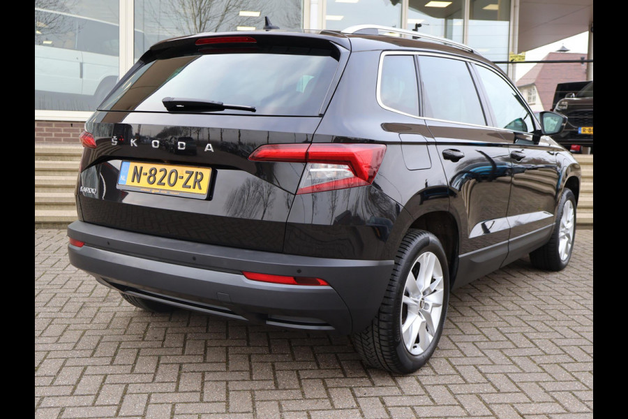 Škoda Karoq 1.5 TSI ACT 150 PK AUT. + WEGKL. TREKHAAK | CANTON | ADAPTIVE CRUISE | STOELVERW. | CAMERA