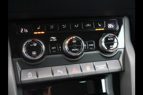 Škoda Karoq 1.5 TSI ACT 150 PK AUT. + WEGKL. TREKHAAK | CANTON | ADAPTIVE CRUISE | STOELVERW. | CAMERA