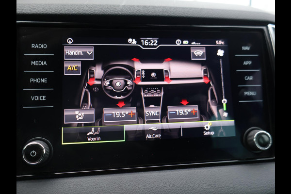 Škoda Karoq 1.5 TSI ACT 150 PK AUT. + WEGKL. TREKHAAK | CANTON | ADAPTIVE CRUISE | STOELVERW. | CAMERA