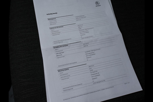 Škoda Karoq 1.5 TSI ACT 150 PK AUT. + WEGKL. TREKHAAK | CANTON | ADAPTIVE CRUISE | STOELVERW. | CAMERA