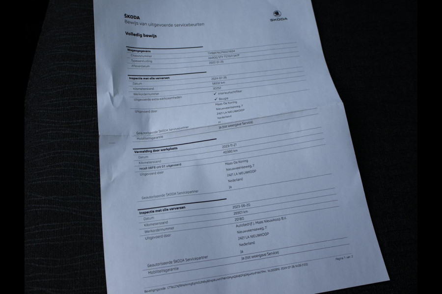 Škoda Karoq 1.5 TSI ACT 150 PK AUT. + WEGKL. TREKHAAK | CANTON | ADAPTIVE CRUISE | STOELVERW. | CAMERA