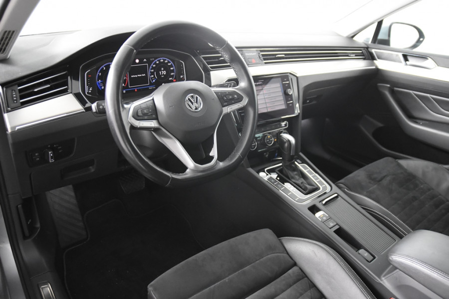 Volkswagen Passat Variant 1.5 TSI Elegance *1ste Eigenaar*Leer*Panoramadak*Trekhaak*