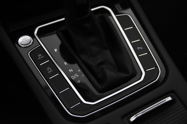 Volkswagen Passat Variant 1.5 TSI Elegance *1ste Eigenaar*Leer*Panoramadak*Trekhaak*