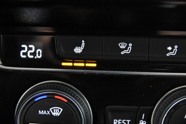 Volkswagen Passat Variant 1.5 TSI Elegance *1ste Eigenaar*Leer*Panoramadak*Trekhaak*