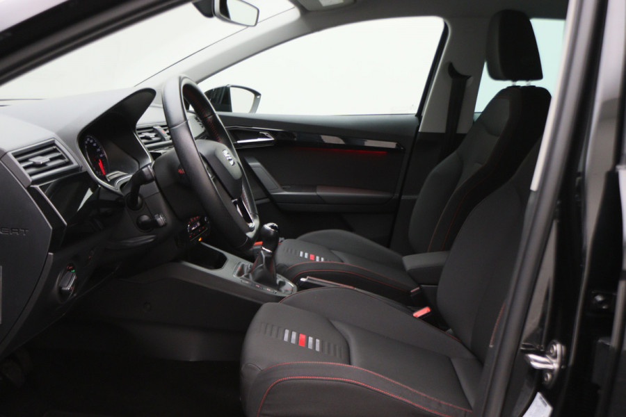 Seat Ibiza 1.0 TSI FR Business Intense Navigatie, Camera, Apple CarPlay, Climate, ACC, 17"