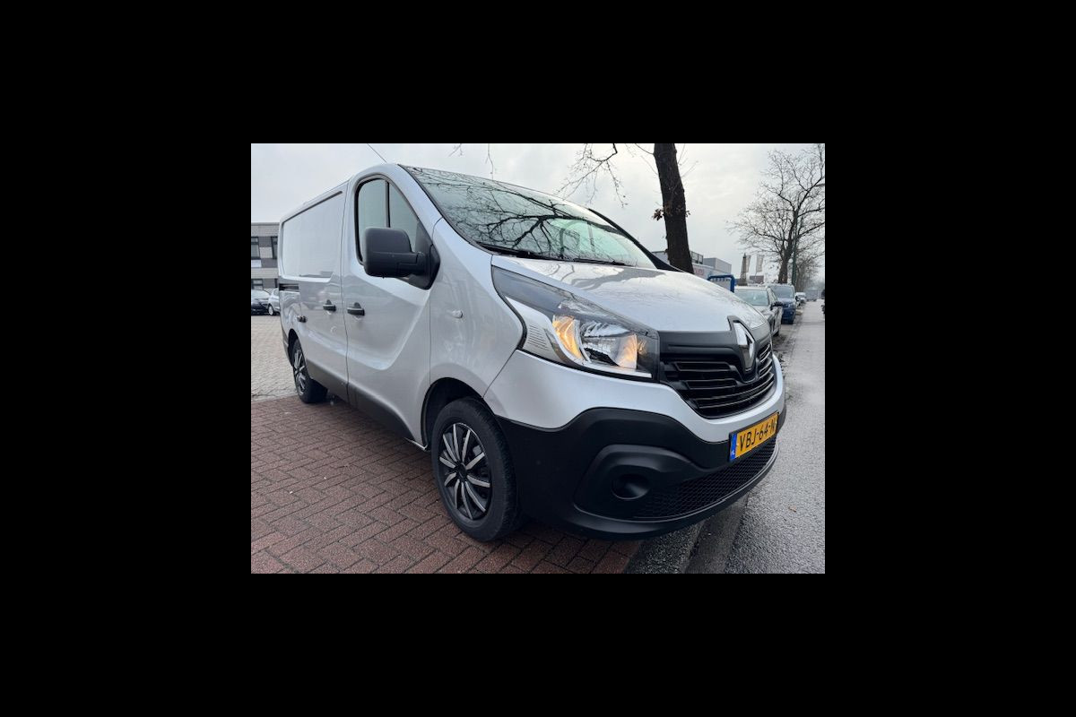 Renault Trafic 1.6 DCi T27 Comfort Edition 3 Zits Euro 6 1e Eigenaar 106.000km Airco,Cruisecontrol,Navigatie