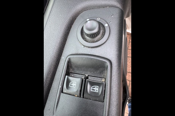 Renault Trafic 1.6 DCi T27 Comfort Edition 3 Zits Euro 6 1e Eigenaar 106.000km Airco,Cruisecontrol,Navigatie