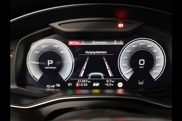 Audi A7 Sportback 50 TFSI e quattro Pro Line S 299 pk S-tronic | Navigatie | Parkeersensoren (Park assist) | Achteruitrijcamera | Adaptieve cruise control | Stoelverwarming | S-Line |