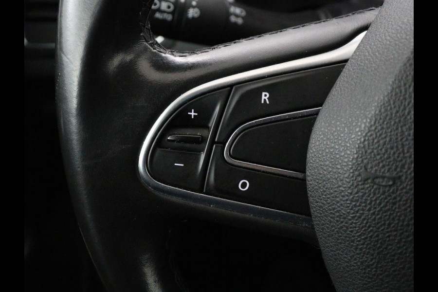 Renault Talisman 1.3 TCe Limited | Massage | Carplay | Navigatie | Keyless | Parkeerhulp | Half leder | Cruise control | Bluetooth | DAB | Climate control