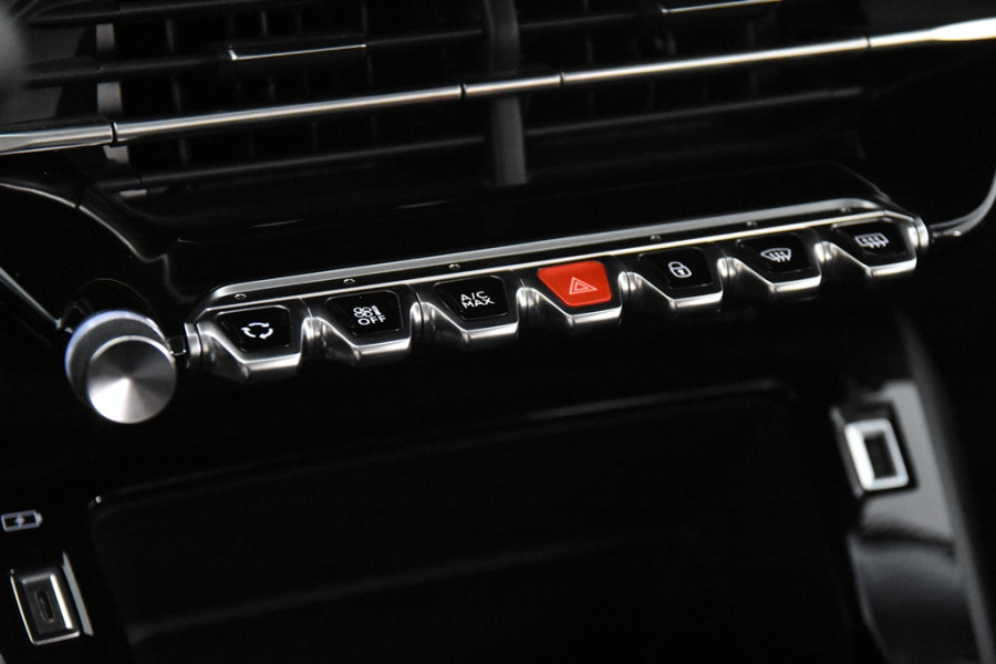 Peugeot 2008 1.2 Active *1ste Eigenaar*Navigatie*PDC*DAB*