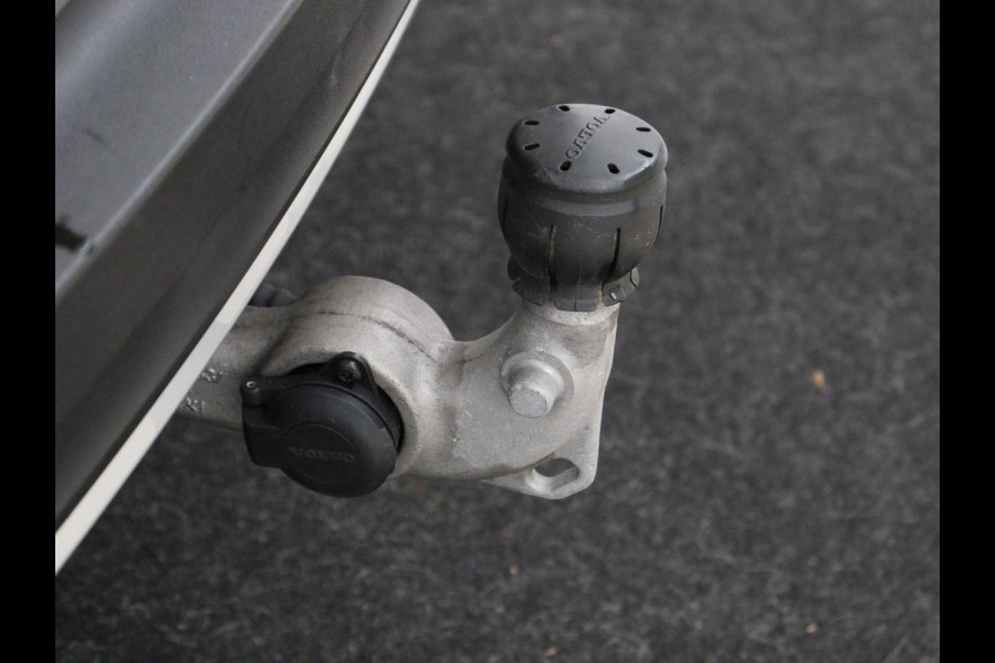 Volvo XC40 1.5 T4 Recharge Inscription Expression | Trekhaak | Camera | Carplay | Navigatie | Full LED | Keyless | Parkeerhulp | Cruise control | Climate control | PHEV | Plug In