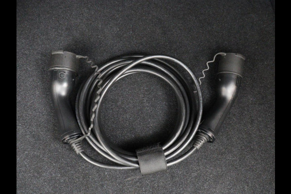 Volvo XC40 1.5 T4 Recharge Inscription Expression | Trekhaak | Camera | Carplay | Navigatie | Full LED | Keyless | Parkeerhulp | Cruise control | Climate control | PHEV | Plug In