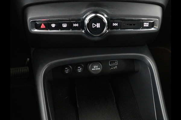 Volvo XC40 1.5 T4 Recharge Inscription Expression | Trekhaak | Camera | Carplay | Navigatie | Full LED | Keyless | Parkeerhulp | Cruise control | Climate control | PHEV | Plug In