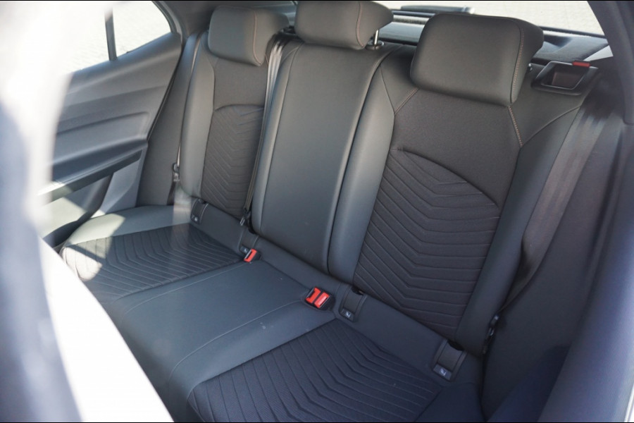 CUPRA Born Adrenaline One 62 kWh 100% ELEKTRISCH | AUTOMAAT | 90% SOH