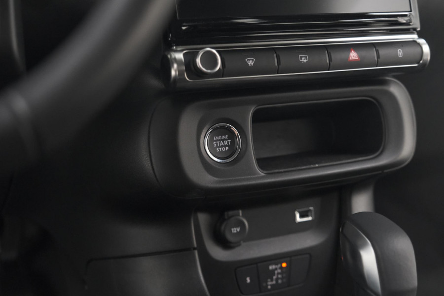 Citroën C3 PureTech 110 EAT6 Max | Camera | Parkeersensoren | Navigatie | Apple Carplay