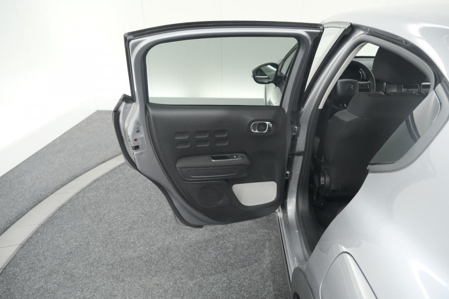 Citroën C3 PureTech 110 EAT6 Max | Camera | Parkeersensoren | Navigatie | Apple Carplay