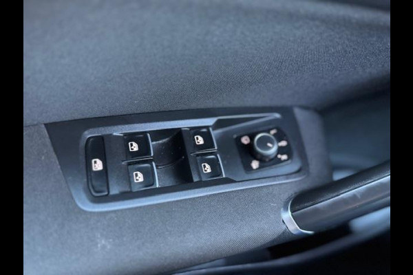 Volkswagen Touran 1.4 TSI Comfortline 7pers, verkl.trekhaak,Navigatie,Cruisecontrol,stoelverwarming,