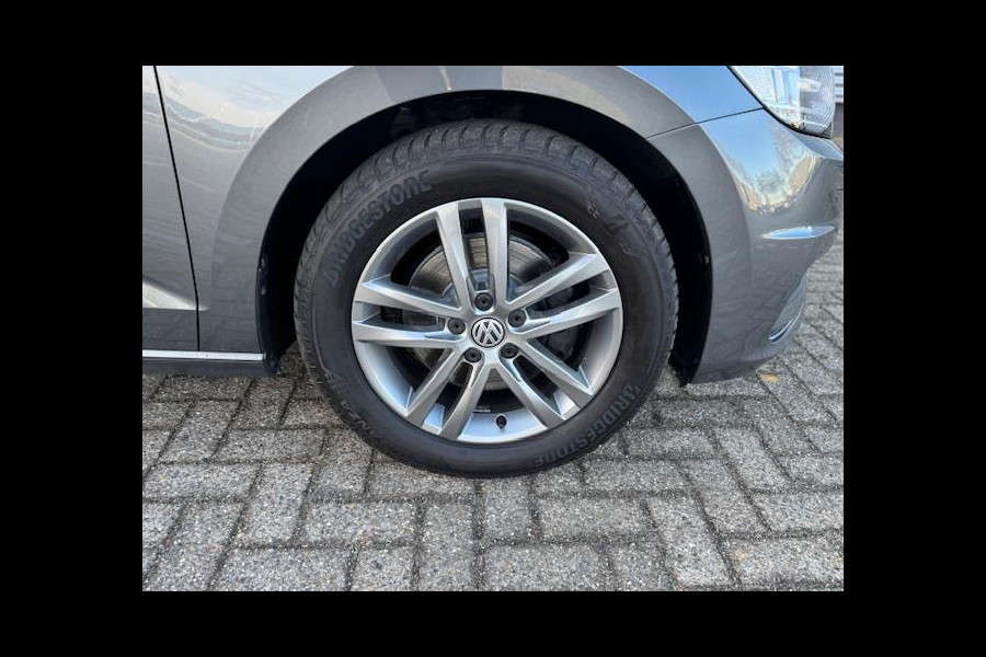 Volkswagen Touran 1.4 TSI Comfortline 7pers, verkl.trekhaak,Navigatie,Cruisecontrol,stoelverwarming,