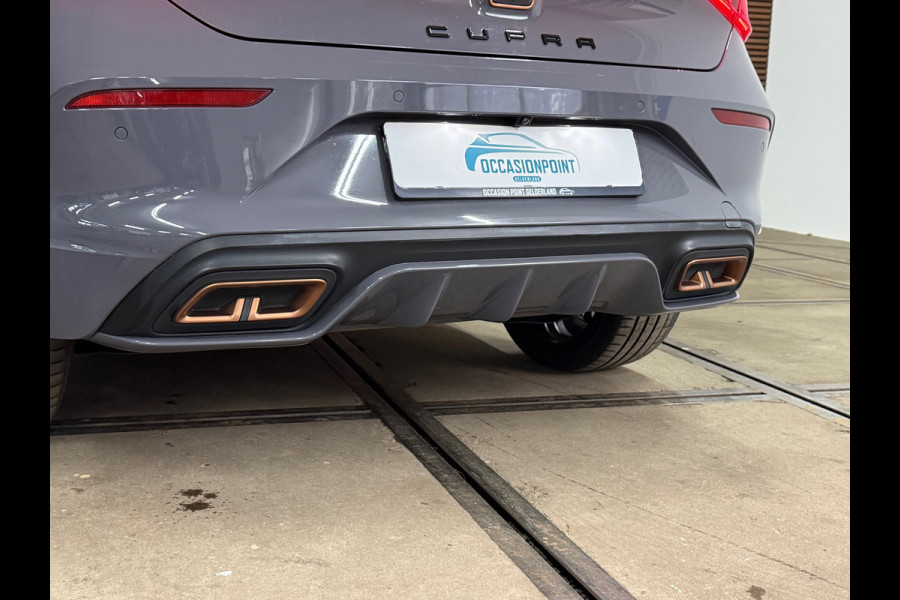 CUPRA Leon 1.4 e-Hybrid 245PK | VZ Copper Edition | Pano | Full Led | Safe & Driving package XL | Vision Plus pack | Ambient |