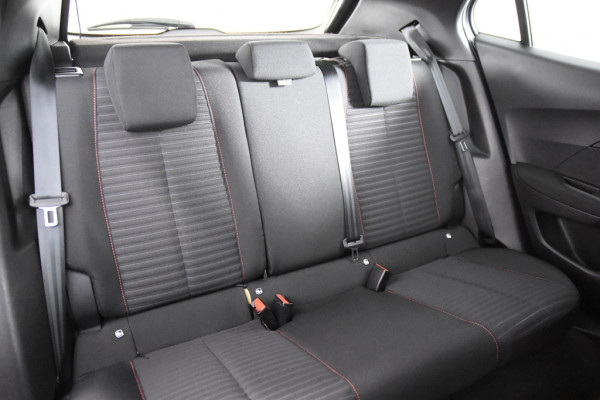 Peugeot 2008 1.2 Active *1ste Eigenaar*Navigatie*Carplay*PDC*