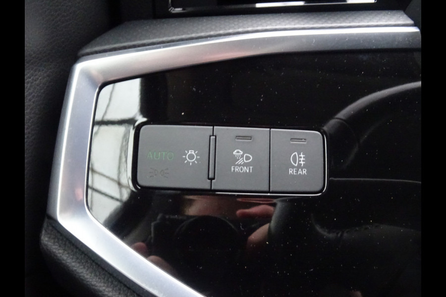 Audi Q3 35 TFSI Pro Line * CARPLAY * STOELVERW. * EYE CATCHER !!