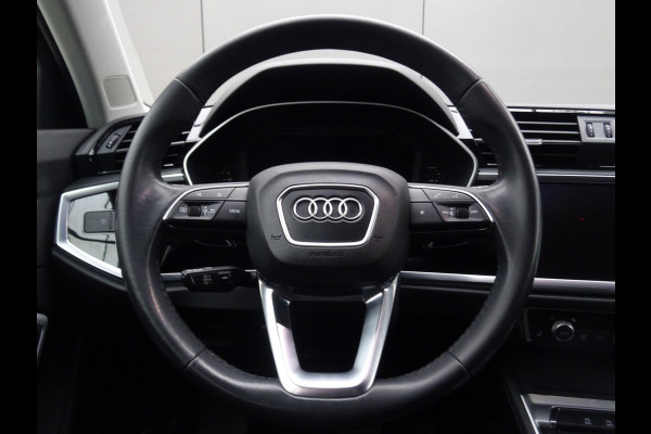 Audi Q3 35 TFSI Pro Line * CARPLAY * STOELVERW. * EYE CATCHER !!