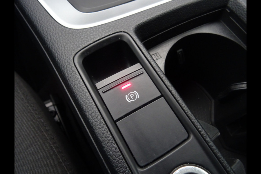 Audi Q3 35 TFSI Pro Line * CARPLAY * STOELVERW. * EYE CATCHER !!