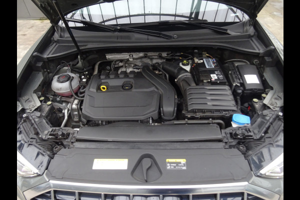 Audi Q3 35 TFSI Pro Line * CARPLAY * STOELVERW. * EYE CATCHER !!