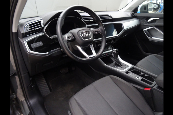 Audi Q3 35 TFSI Pro Line * CARPLAY * STOELVERW. * EYE CATCHER !!