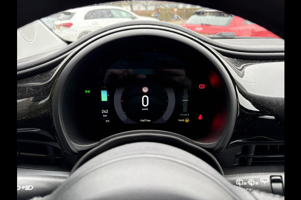 Fiat 500 Urban 42 kWh | 19.800 km! | 94,9% SOH | Carplay | Cruise Control | Climate Control |