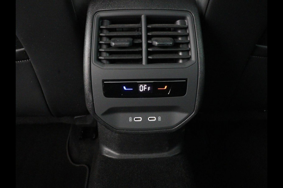 CUPRA Leon 1.4 eHybrid | Stoelverwarming | Adaptive cruise | Navigatie | Sportstoelen | Stuurverwarming | Parkeerhulp | Full LED | Keyless | Half leder | PHEV | Plug In