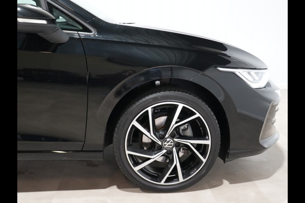 Volkswagen Golf 1.5 eTSI 115pk DSG Life Edition Navigatie Camera Acc Led Privacy glas 17"lm Digital Cockpit 240