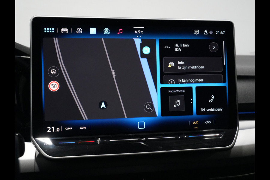 Volkswagen Golf 1.5 eTSI 115pk DSG Life Edition Navigatie Camera Acc Led Privacy glas 17"lm Digital Cockpit 240