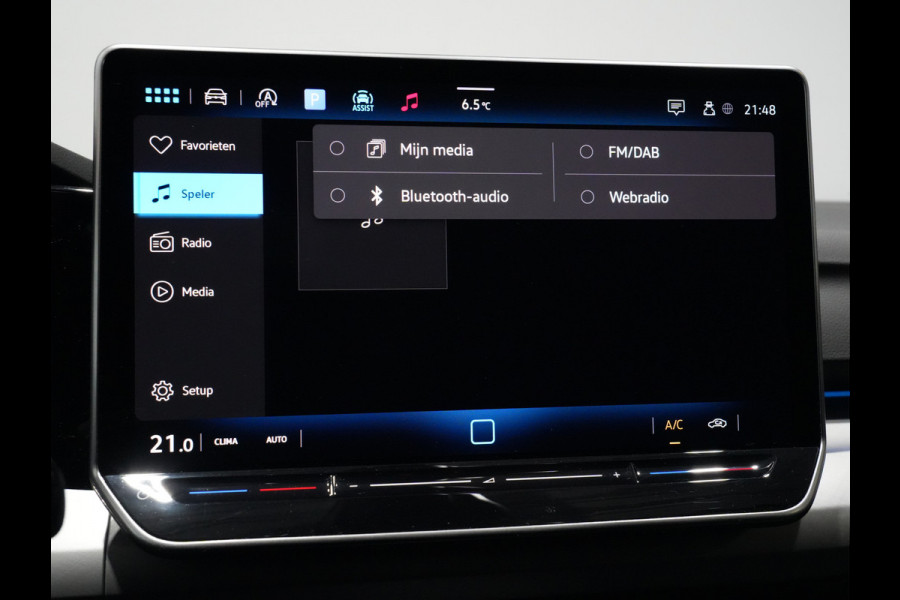 Volkswagen Golf 1.5 eTSI 115pk DSG Life Edition Navigatie Camera Acc Led Privacy glas 17"lm Digital Cockpit 240