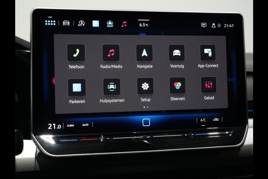 Volkswagen Golf 1.5 eTSI 115pk DSG Life Edition Navigatie Camera Acc Led Privacy glas 17"lm Digital Cockpit 240