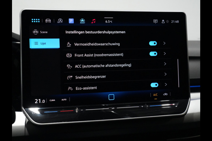 Volkswagen Golf 1.5 eTSI 115pk DSG Life Edition Navigatie Camera Acc Led Privacy glas 17"lm Digital Cockpit 240