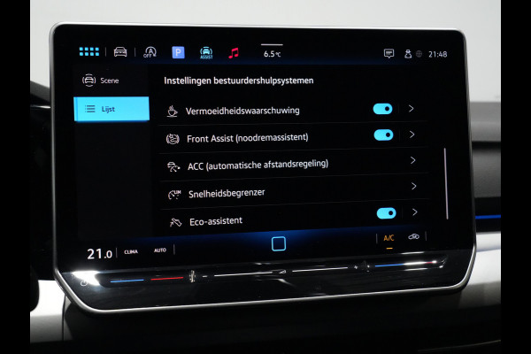 Volkswagen Golf 1.5 eTSI 115pk DSG Life Edition Navigatie Camera Acc Led Privacy glas 17"lm Digital Cockpit 240