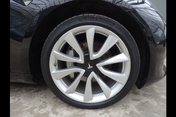 Tesla Model 3 Long Range AWD 75 kWh * 19 INCH VELGEN * LEER !!