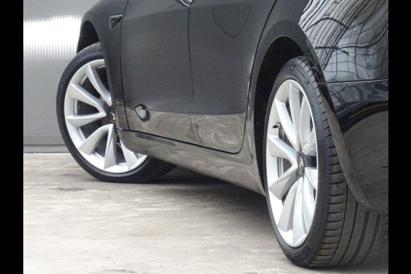 Tesla Model 3 Long Range AWD 75 kWh * 19 INCH VELGEN * LEER !!