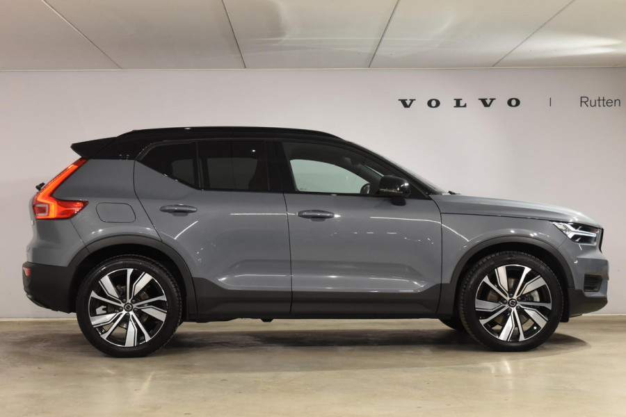 Volvo XC40 T4 211PK Automaat Recharge R-Design / Navigatie / Leren bekleding / Cruise control / Stuur- & Stoelverwarming / Elektrisch glazen panorama schuifdak / Trekhaak / Elektrische achterklep / Achteruitrijcamera / 20"