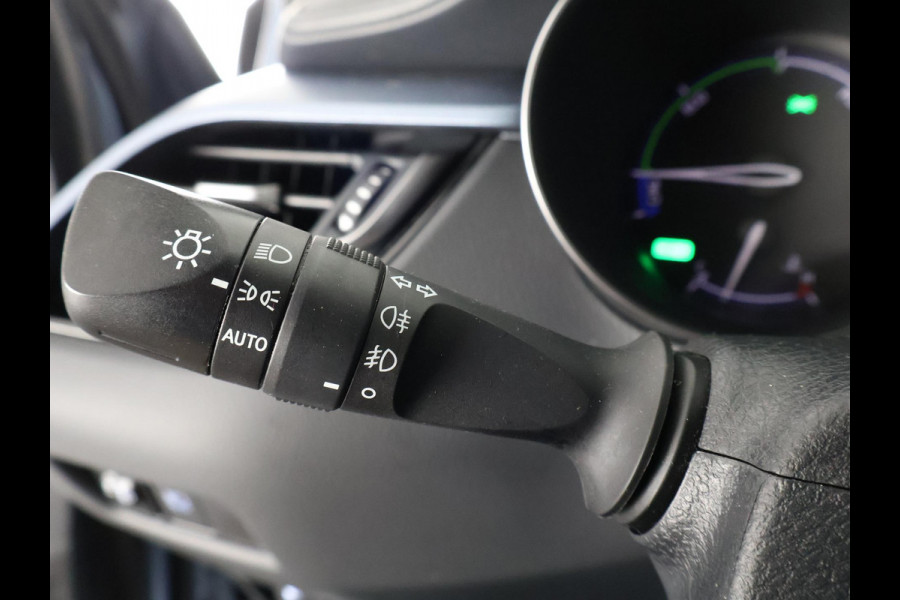 Toyota C-HR 1.8 Hybrid Dynamic Bi-Tone | Dealer onderhouden | Apple Carplay & AndroidAUTO |