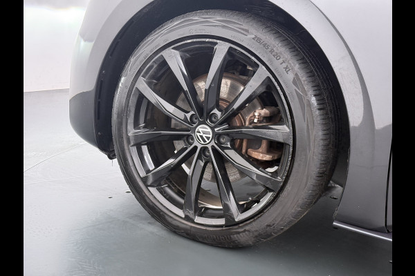 Volkswagen ID.3 First Max 58kWh Pano-dak Adap.Cruise Camera Elektr.Sport-Stoel+Verwarmd PDC Apple Carplay Android Ergo Active-Stoel Navi-Pro Ecc Lmv Privacy Glas Keyless Advanced Led-Achterlicht dynamisch Matrix Led Origineel Nederlandse Auto Zeer compleet Nieuwprijs €49.176,-