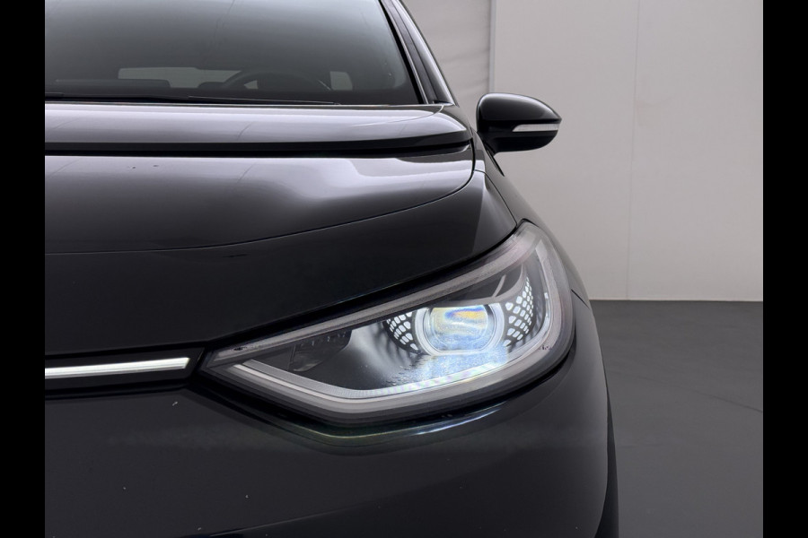 Volkswagen ID.3 First Max 58kWh Pano-dak Adap.Cruise Camera Elektr.Sport-Stoel+Verwarmd PDC Apple Carplay Android Ergo Active-Stoel Navi-Pro Ecc Lmv Privacy Glas Keyless Advanced Led-Achterlicht dynamisch Matrix Led Origineel Nederlandse Auto Zeer compleet Nieuwprijs €49.176,-