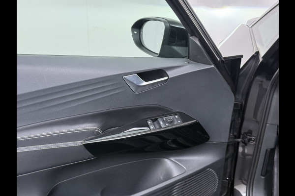 Volkswagen ID.3 First Max 58kWh Pano-dak Adap.Cruise Camera Elektr.Sport-Stoel+Verwarmd PDC Apple Carplay Android Ergo Active-Stoel Navi-Pro Ecc Lmv Privacy Glas Keyless Advanced Led-Achterlicht dynamisch Matrix Led Origineel Nederlandse Auto Zeer compleet Nieuwprijs €49.176,-