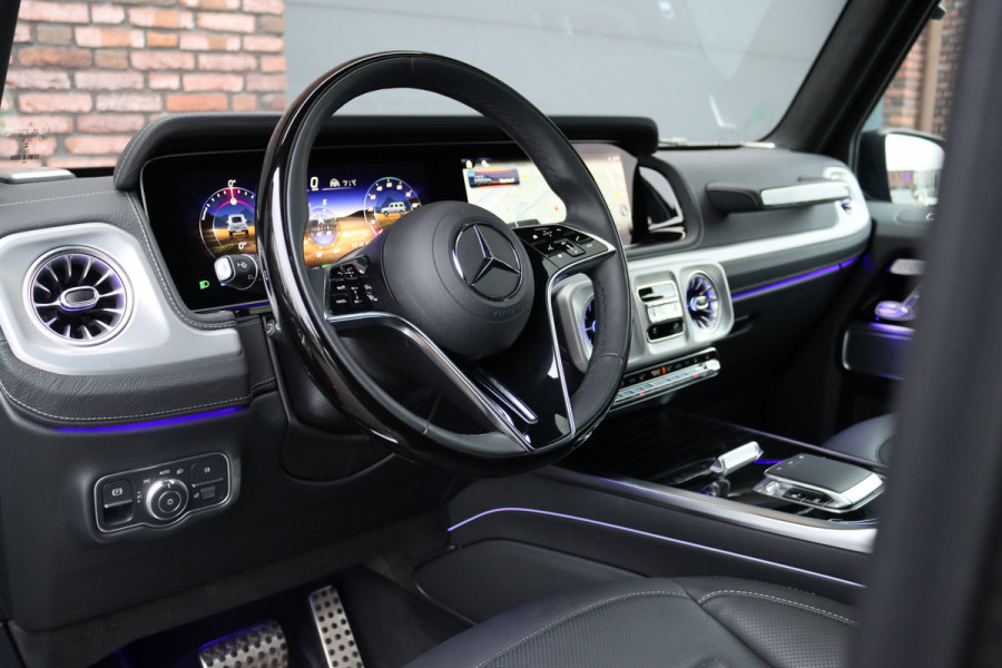 Mercedes-Benz G-Klasse 580 EQ Exclusive AMG Line 116 kWh | Techniekpakket | Winterpakket | Distronic | Burmester | Keyless Go | Schuifdak | Verwarmd Stuurwiel | Exclusief Leder |