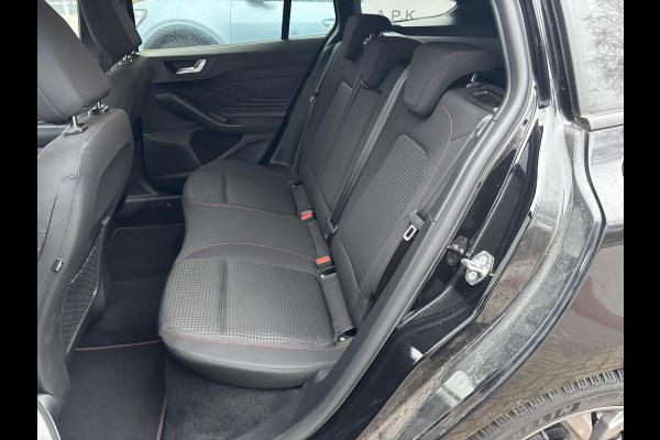Ford FOCUS Wagon 1.0 EcoBoost Hybrid ST Line X 125pk  | Adaptieve Cruise | Winter Pack | 35.000 km! | SYNC 4 |B&O Audio |