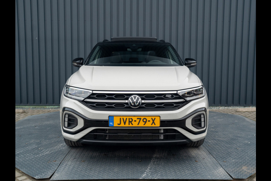 Volkswagen T-Roc 1.5 TSI R-Line Business | Trekhaak afnb. | Panodak | Keyless | Elk. A-klep | Side Assist | IQ Light | Prijs Rijklaar!!