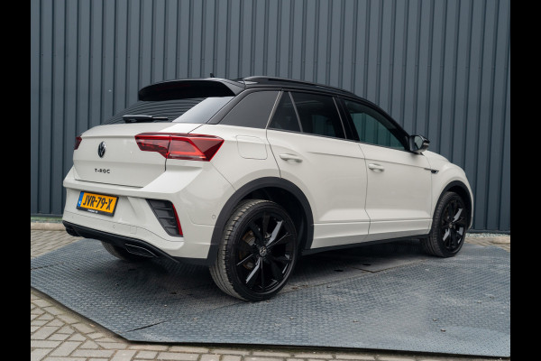 Volkswagen T-Roc 1.5 TSI R-Line Business | Trekhaak afnb. | Panodak | Keyless | Elk. A-klep | Side Assist | IQ Light | Prijs Rijklaar!!